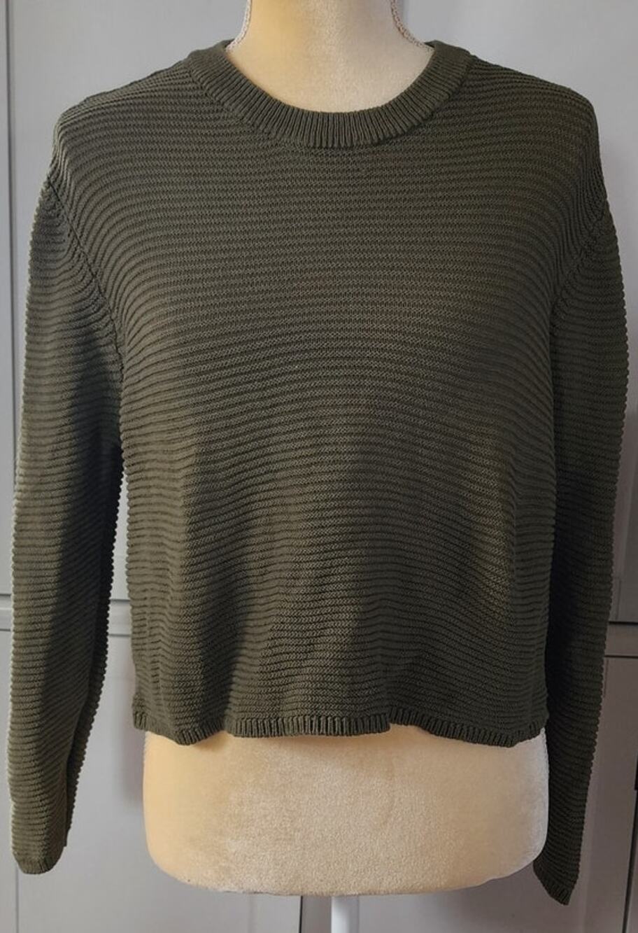 Cotton:On Military Green Cropped Ribbed Knit Pullon Sweater Size Small